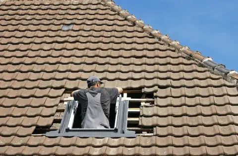 Pose de velux - Le Moustoir